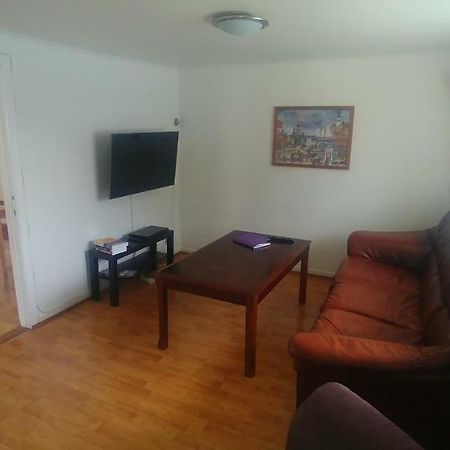 East Iceland Homestay Eskifjorthur Екстер'єр фото