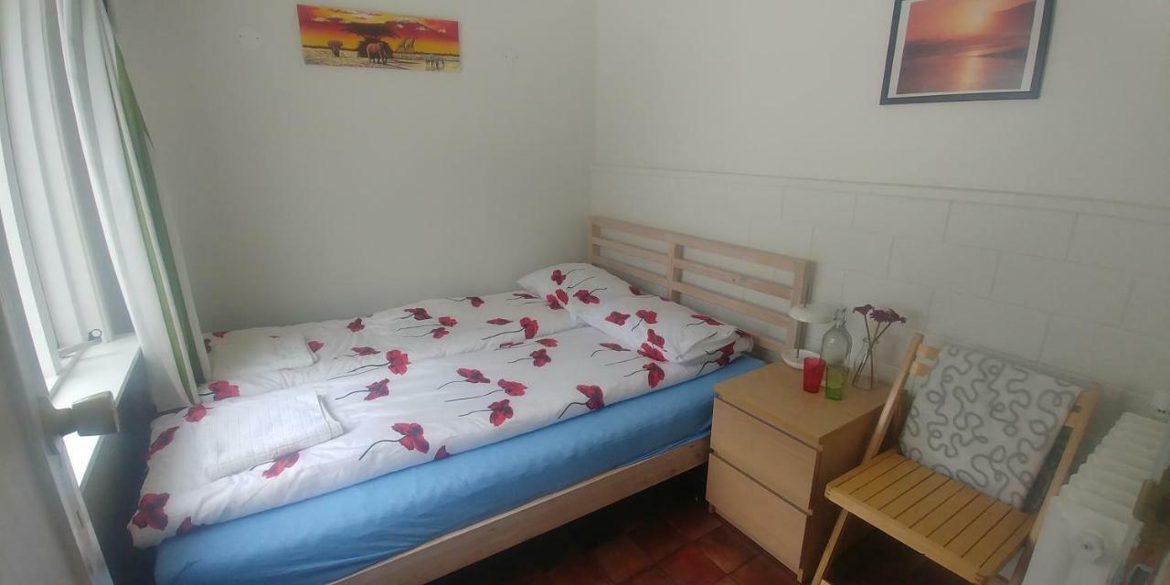 East Iceland Homestay Eskifjorthur Екстер'єр фото