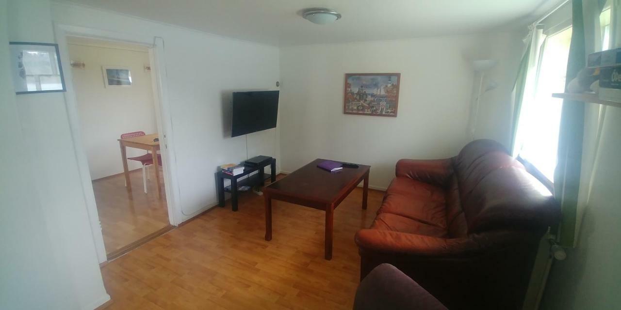 East Iceland Homestay Eskifjorthur Екстер'єр фото